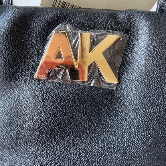 NWT ANNE KLEIN Black Cairo Satchel Style Handbag with Crossbody - Picture 3 of 9